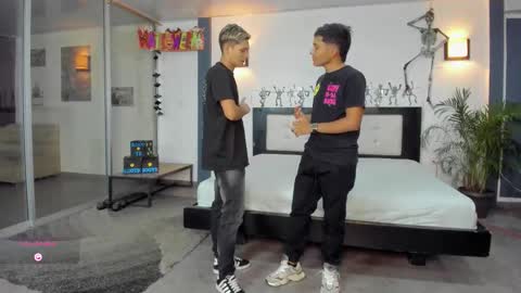 Snapshot of playhardsex chatting on 10-10-25, 10:53 online show from 10-10-25, 10:53