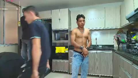   online show from 06-12-26, 09:46
