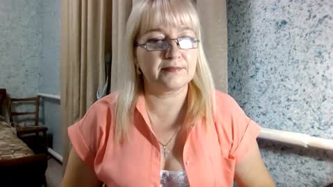 Snapshot of playm3soft chatting on 11-17-25, 06:24 playm3soft online show from 11-17-25, 06:24