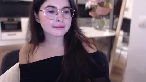 Mary online show from 10-05-25, 07:23