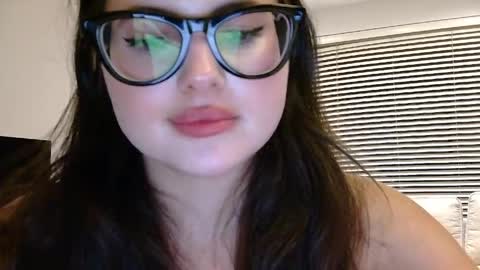 Mary online show from 04-08-26, 09:04