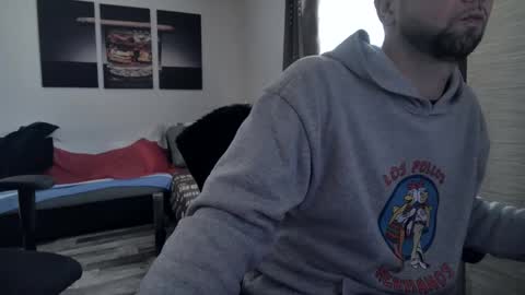 Hello ask me  . Im glad  to see you here in my room. Welcome PVT is open online show from 12-21-24, 10:39