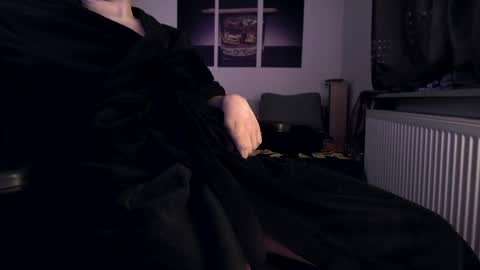 Hello ask me  . Im glad  to see you here in my room. Welcome PVT is open online show from 01-21-25, 02:54