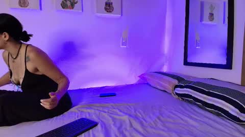 Snapshot of pleasurecompany chatting on 01-08-26, 03:09 sergio natalie online show from 01-08-26, 03:09