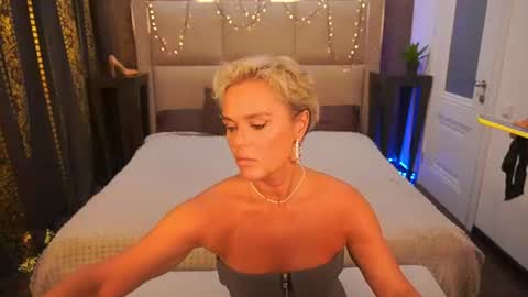 Ira brunette and Vika blonde online show from 06-15-26, 12:51