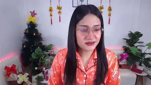 Ploysai online show from 01-20-25, 02:01