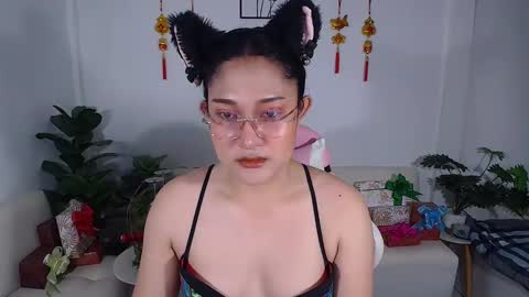 Ploysai online show from 03-03-25, 07:43