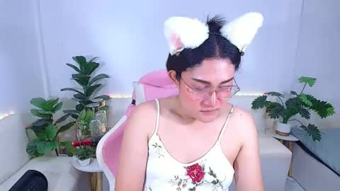 Ploysai online show from 09-22-25, 11:45