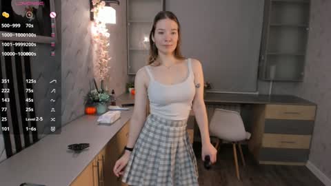 HiI am  Vivian online show from 12-10-24, 01:11