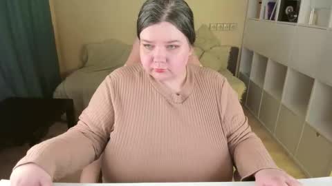 Alice online show from 11-14-25, 04:38