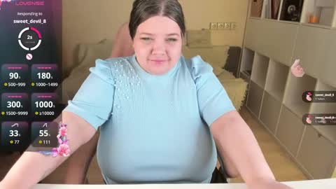 Snapshot of plum_pie__ chatting on 04-05-26, 04:59 Alice online show from 04-05-26, 04:59