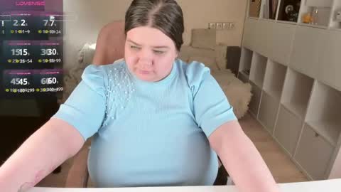 Snapshot of plum_pie__ chatting on 05-06-26, 03:28 Alice online show from 05-06-26, 03:28