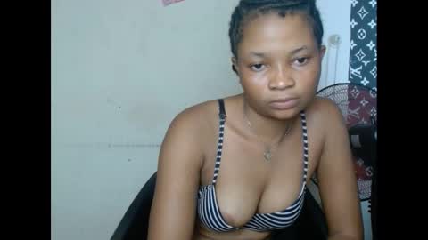 plumnjuicyx online show from 02-13-25, 06:41