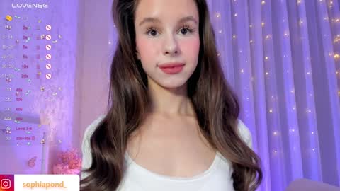 Sophie online show from 01-04-25, 02:56