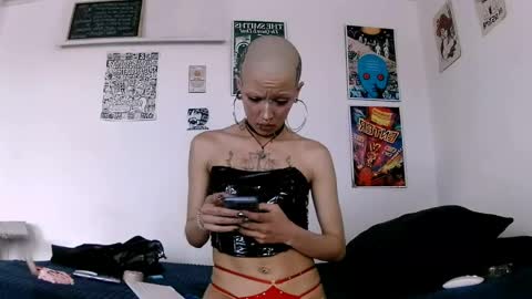    online show from 05-14-26, 06:26