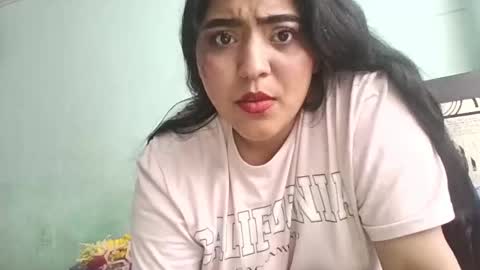 Lily online show from 03-11-25, 06:52