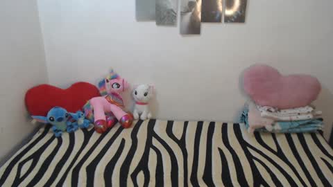 Pocahontas online show from 09-22-25, 01:35