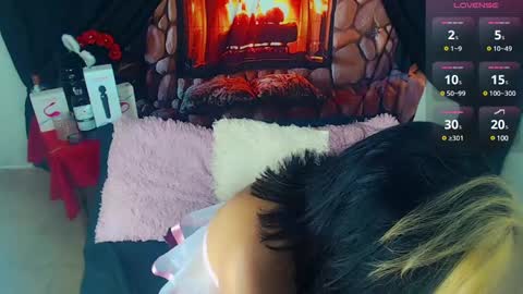 Snapshot of pocahontasexxy chatting on 02-06-25, 11:26 DaniellaBaby online show from 02-06-25, 11:26