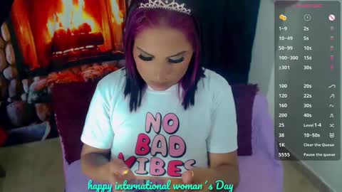 Snapshot of pocahontasexxy chatting on 03-09-25, 12:00 DaniellaBaby online show from 03-09-25, 12:00