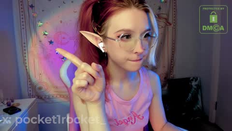 Snapshot of pocketrocket_ chatting on 09-09-25, 10:53 pocketrocket_ online show from 09-09-25, 10:53