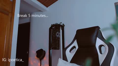 IG ipoetica  online show from 01-18-25, 03:27