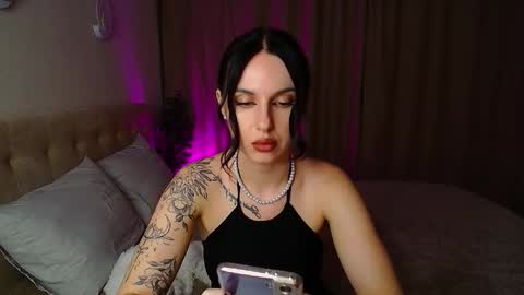 poison_inyour_mind online show from 10-22-25, 04:18