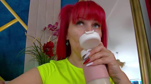 poison_milf_ online show from 01-11-26, 05:01