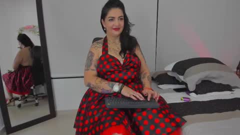poisson_ivy_ online show from 02-12-25, 05:05