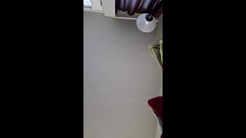 Snapshot of polebee85 chatting on 04-07-26, 10:59 Polebee online show from 04-07-26, 10:59