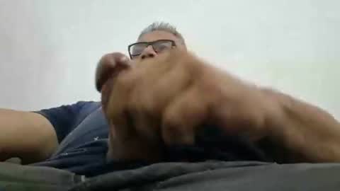 poli online show from 02-05-25, 01:04