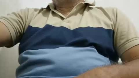 poli online show from 05-26-26, 02:51