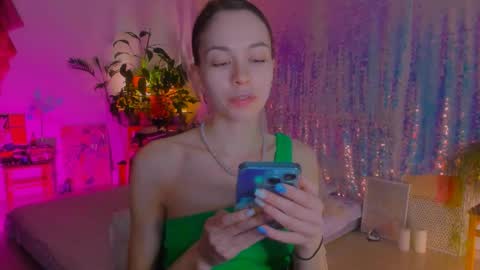 Martha online show from 02-16-25, 03:48