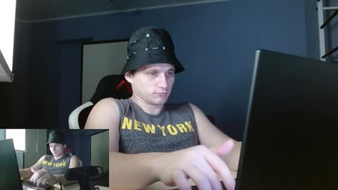 Poliglotjoe2 online show from 02-16-26, 03:46