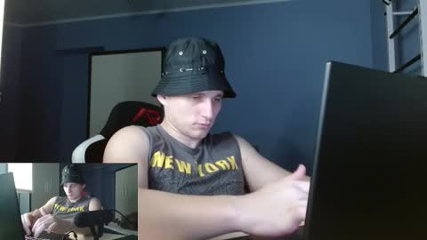 Poliglotjoe2 online show from 02-16-26, 09:33