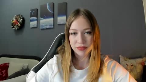 Polina online show from 01-17-25, 03:11