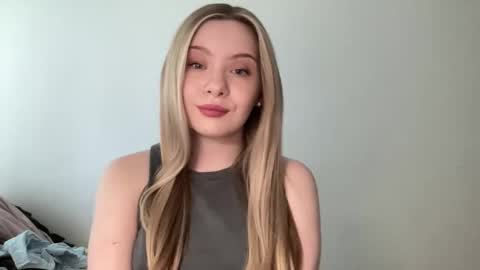 polishangel222 online show from 05-04-26, 12:34