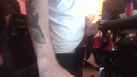 jaws online show from 12-15-25, 03:55