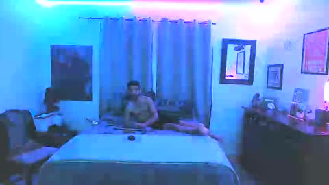 pollardj906 online show from 03-05-25, 08:54