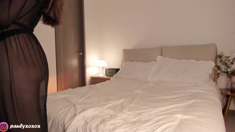 Polly online show from 10-02-25, 09:11