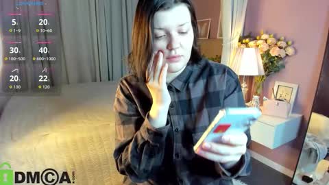 Polly online show from 10-23-25, 01:05