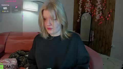 Polly online show from 05-24-26, 01:10