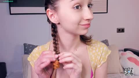 Polly online show from 09-16-25, 08:04