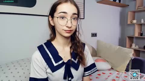 Polly online show from 10-11-25, 06:56