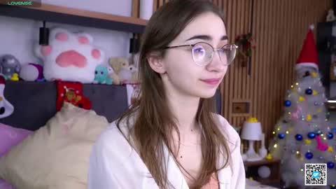 Polly online show from 11-24-25, 07:08