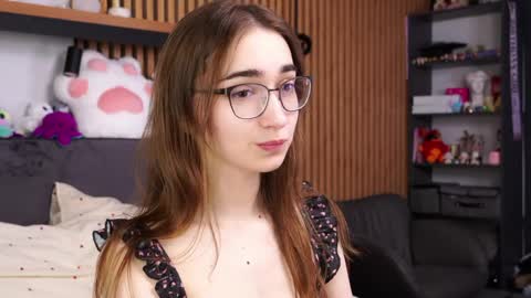 Polly online show from 03-30-26, 12:06