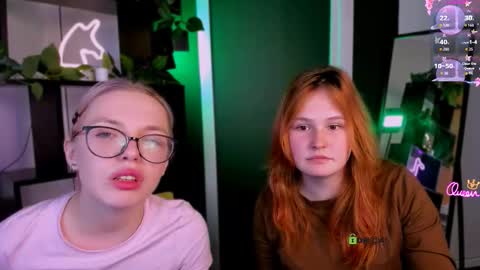 polly_cute1 online show from 03-20-26, 08:03