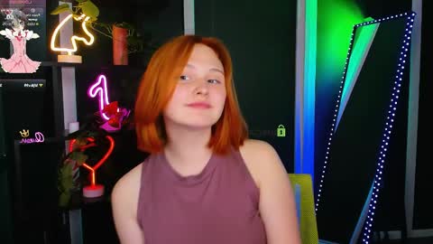 polly_cute1 online show from 05-15-26, 06:37