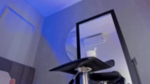 POLLY online show from 11-12-25, 10:37