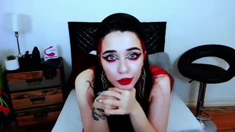 Polly online show from 12-30-24, 12:22