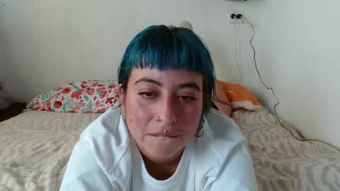 Poly online show from 03-20-26, 05:51